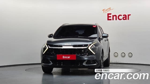 Kia Sportage 2022 — ფოტო 3/20