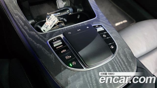 Mercedes-Benz E-Class 2021 — Фото 19/20