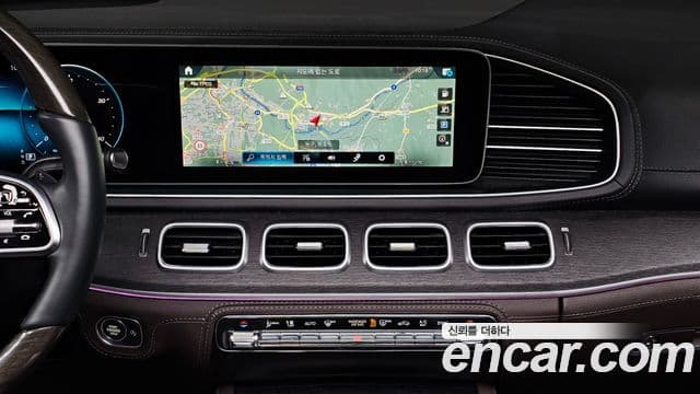 Mercedes-Benz GLS-Class 2022 — Фото 15/20