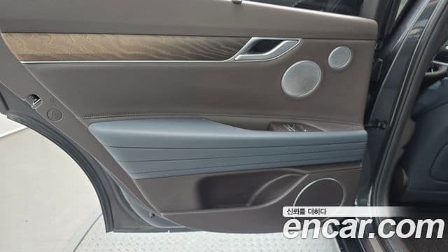 Genesis G80 2020 — Photo 19/32