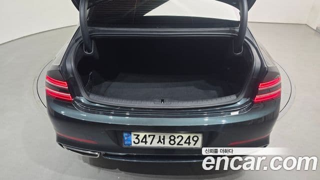 Genesis G80 2020 — Photo 29/32