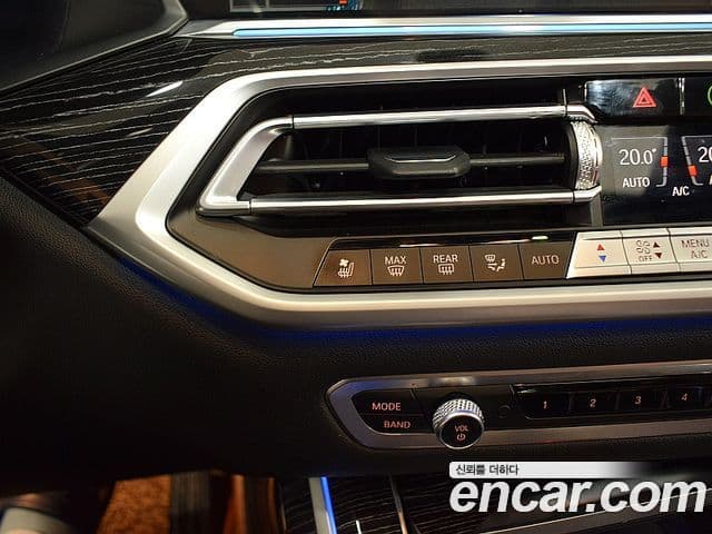 BMW X7 2022 — ფოტო 3/20