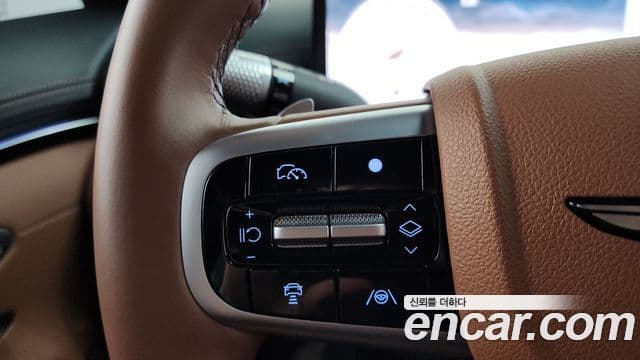 Genesis GV70 2024 — ფოტო 16/20