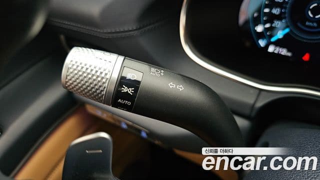 Genesis GV80 2023 — Şəkil 8/38