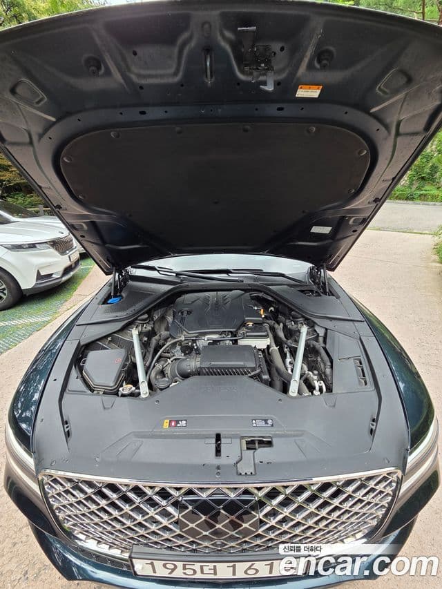 Genesis Electrified G80 2021 — Şəkil 6/17