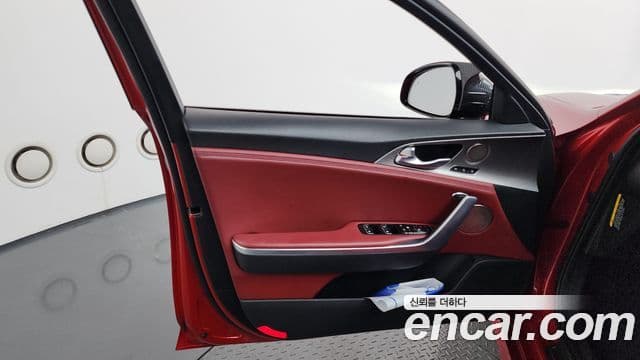 Kia Stinger 2018 — Photo 34/34