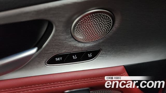 Kia Stinger 2018 — Photo 8/34