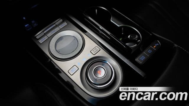 Genesis Electrified G80 2022 — ფოტო 9/20