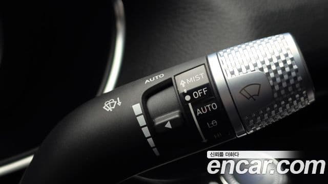 Genesis G80 2022 — Photo 32/34