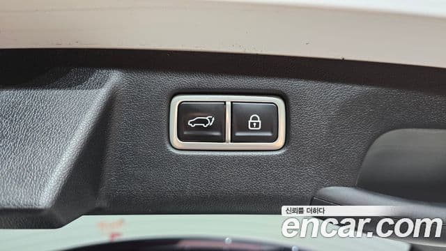 Kia Sorento 2021 — ფოტო 15/20