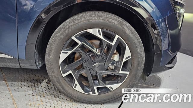 Kia Sportage 2022 — фото 5 из 20