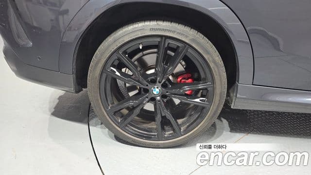 BMW X6 2022 — ფოტო 5/20