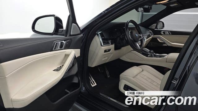 BMW X6 2022 — ფოტო 10/20