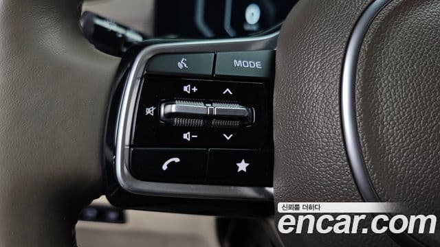 Kia Carnival 2024 — Photo 22/39