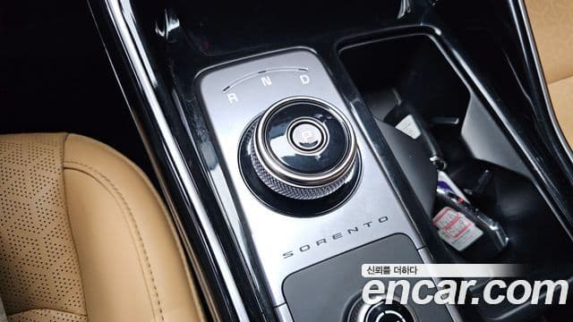 Kia Sorento 2022 — Фото 9/20