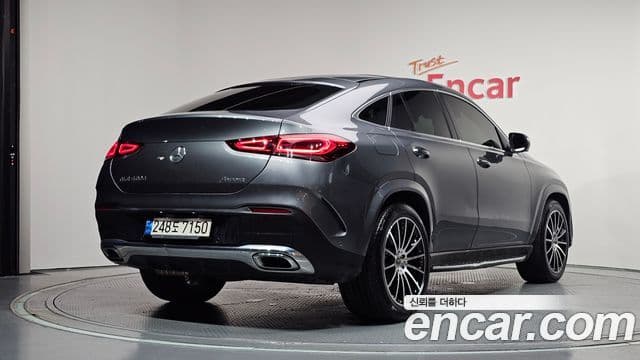 Mercedes-Benz GLE-Class 2022 — Şəkil 2/20