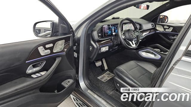 Mercedes-Benz GLE-Class 2022 — Şəkil 10/20