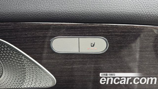 Mercedes-Benz GLE-Class 2022 — Şəkil 19/20