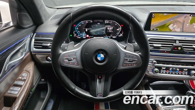 BMW 7 Series 2021 — Фото 14/20