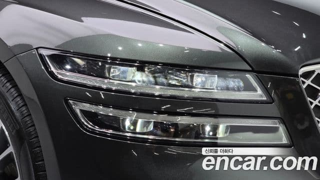 Genesis G80 2022 — Photo 10/33