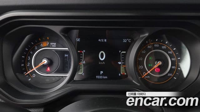 Jeep Wrangler 2025 — Şəkil 7/30