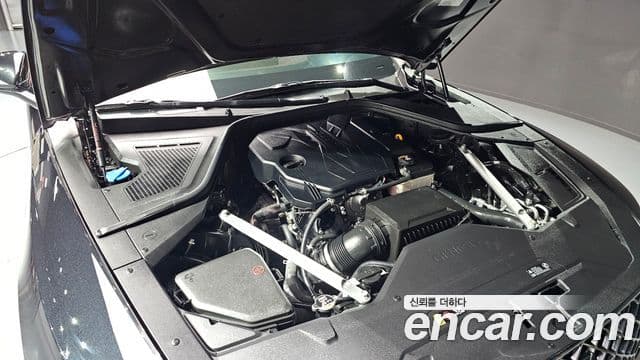 Genesis G80 2022 — Şəkil 13/20