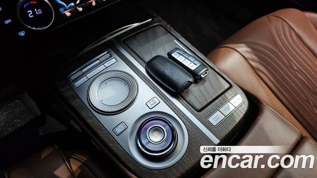 Genesis G80 2022 — Şəkil 18/20