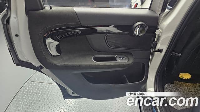 Mini Cooper S Countryman 2023 — Şəkil 34/34