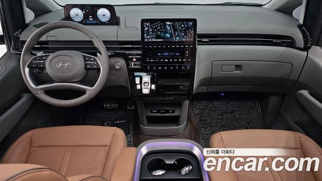 Hyundai Staria 2025 — ფოტო 7/20