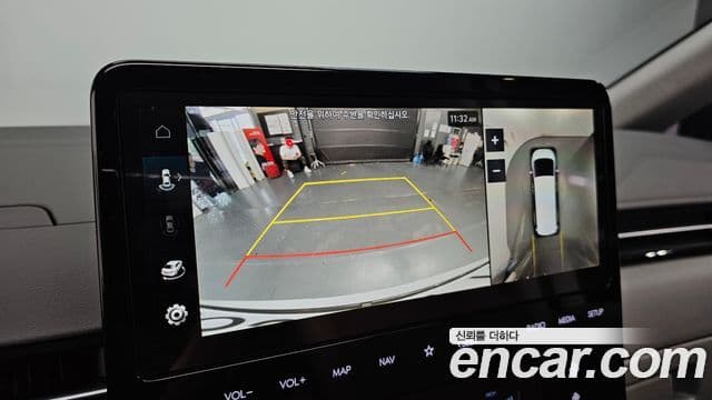 Hyundai Staria 2025 — ფოტო 15/20