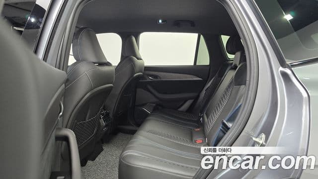 Renault Samsung Grand Koleos 2025 — Фото 12/20