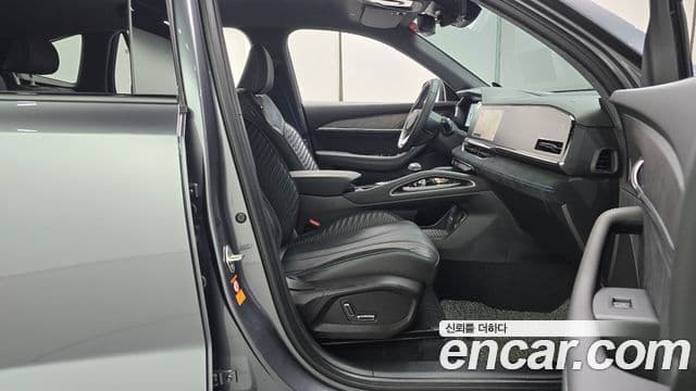 Renault Samsung Grand Koleos 2025 — Photo 18/31