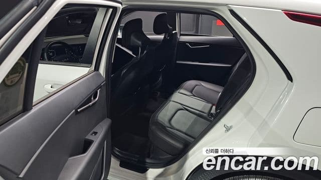 Kia Niro 2022 — Фото 12/20