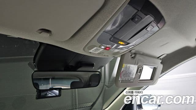 Kia Niro 2022 — Фото 19/20