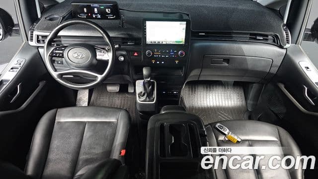 Hyundai Staria 2022 — Şəkil 7/20