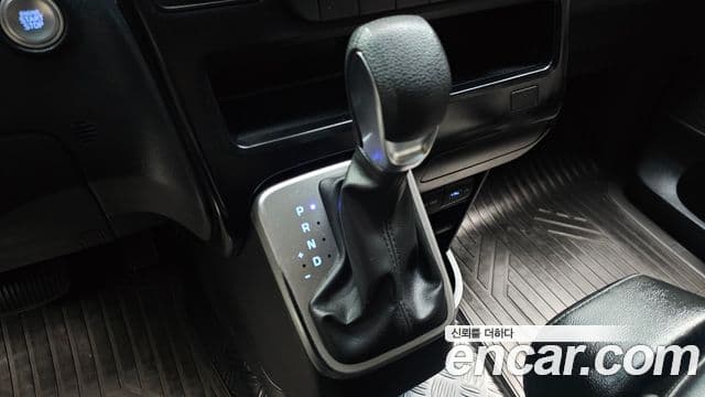 Hyundai Staria 2022 — Şəkil 9/20