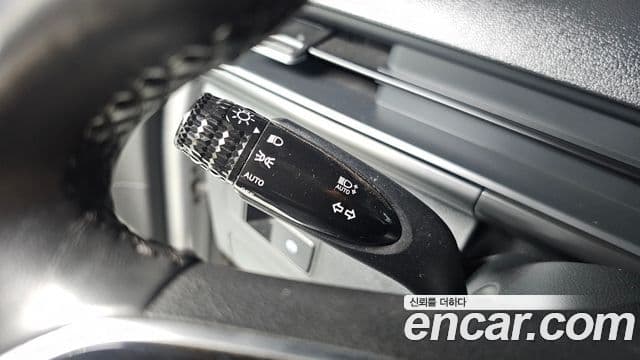 Hyundai Staria 2022 — Photo 11/32