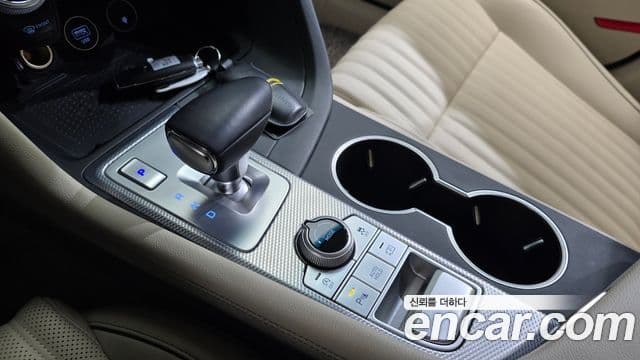 Genesis G70 2021 — Şəkil 9/20