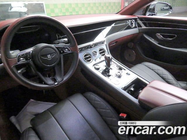 Bentley Continental GT 2020 — Şəkil 8/20