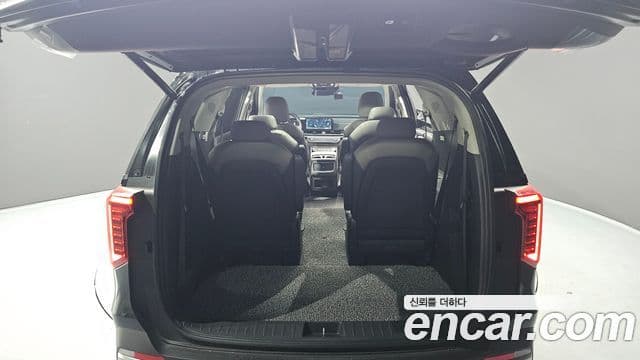 Kia Carnival 2024 — фото 20 из 20
