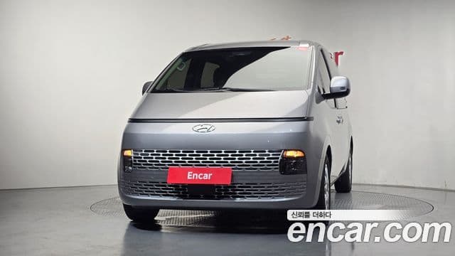 Hyundai Staria 2022 — Фото 3/20
