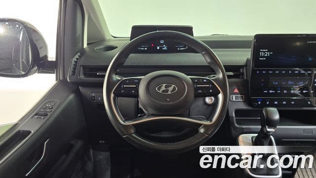Hyundai Staria 2022 — Фото 13/20