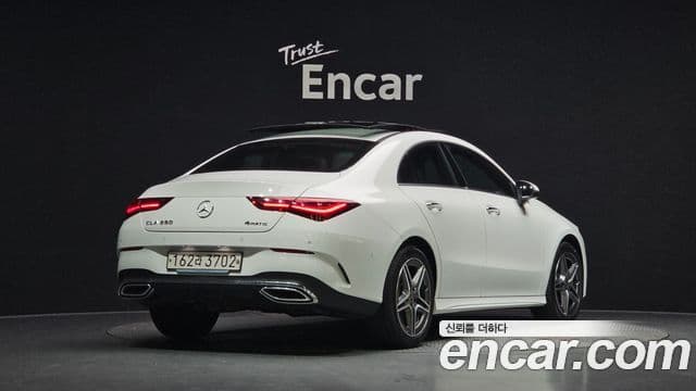 Mercedes-Benz CLA-Class 2024 — Фото 2/20