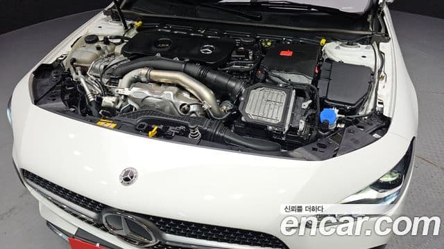 Mercedes-Benz CLA-Class 2024 — Фото 6/20