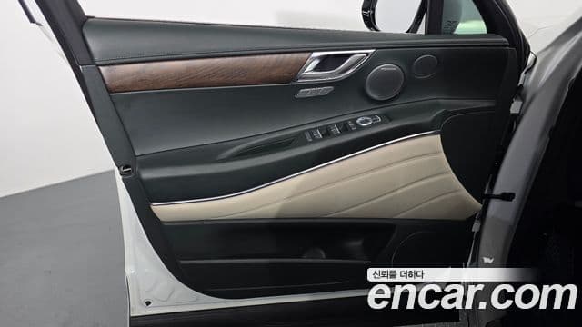 Genesis GV80 2024 — Photo 14/38