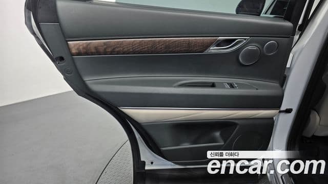 Genesis GV80 2024 — Photo 13/38