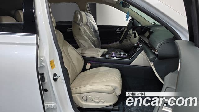 Genesis GV80 2024 — Photo 19/38