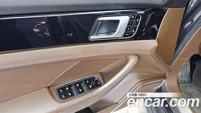 Porsche Panamera 2018 — Şəkil 3/36