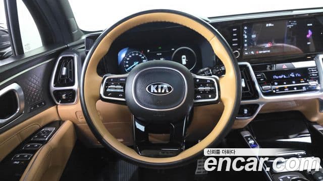 Kia Sorento 2021 — Фото 13/20