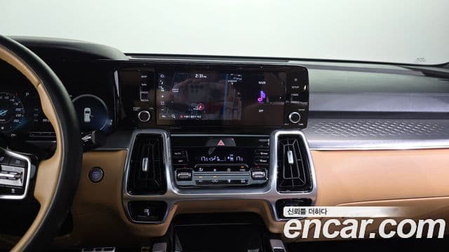 Kia Sorento 2021 — Фото 14/20